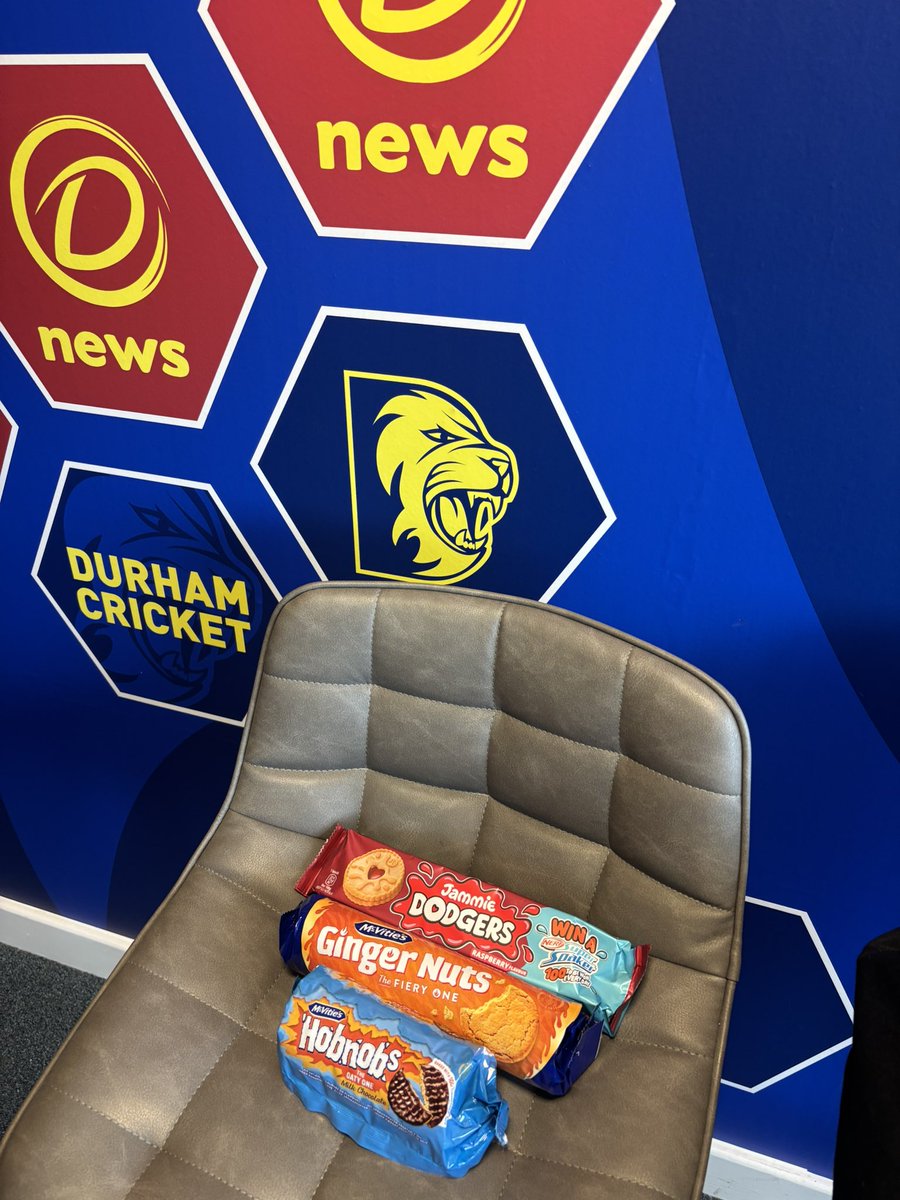 Got you covered today <a href="/BumbleCricket/">David 'Bumble' Lloyd</a>