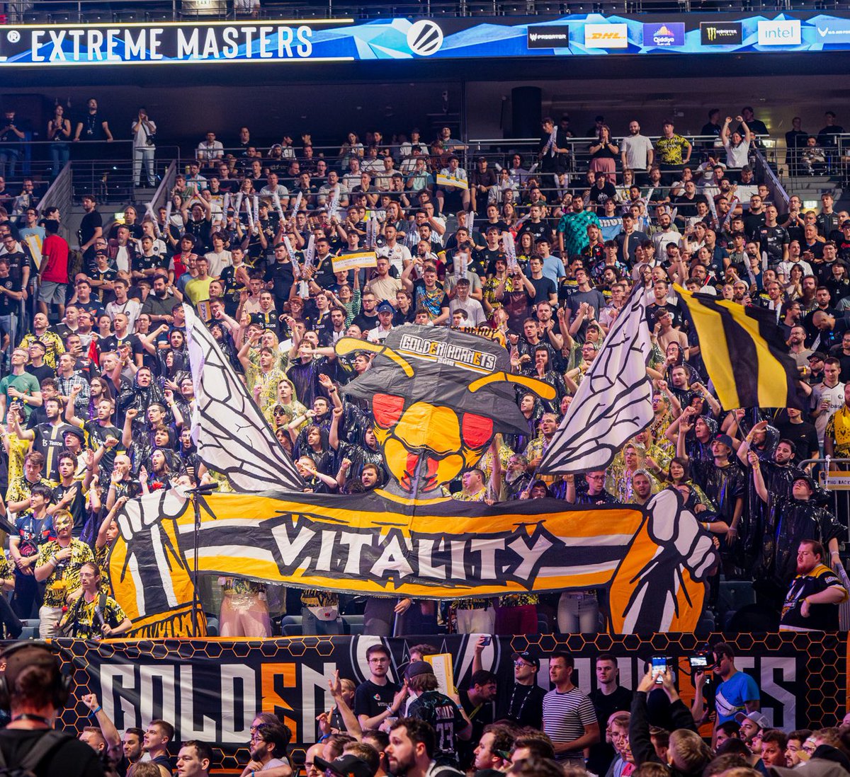 Fabien 'Neo' Devide (@vitality_neo) on Twitter photo Safe travels to our <a href="/GoldenHornets/">๐ Golden Hornets ๐</a> heading to #IEM Cologne today. Canโt wait to hear you light up the cathedral of Counter-Strike. Letโs make it a special one!
Take good care of them <a href="/ESLCS/">ESL Counter-Strike</a> ๐๐ฅ Safe travels to our <a href="/GoldenHornets/">๐ Golden Hornets ๐</a> heading to #IEM Cologne today. Canโt wait to hear you light up the cathedral of Counter-Strike. Letโs make it a special one!
Take good care of them <a href="/ESLCS/">ESL Counter-Strike</a> ๐๐ฅ