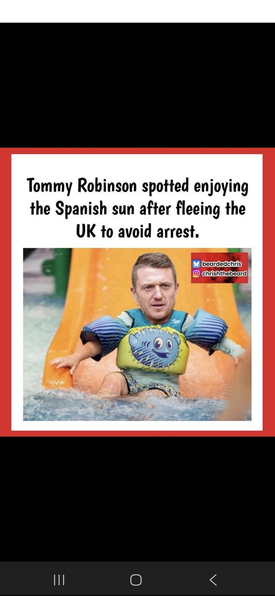 jaynees64's tweet photo. #tommeh #tiny time #grifter #lockhimup #TommyRobinson #racistthug https://t.co/qkBkbNIvFh