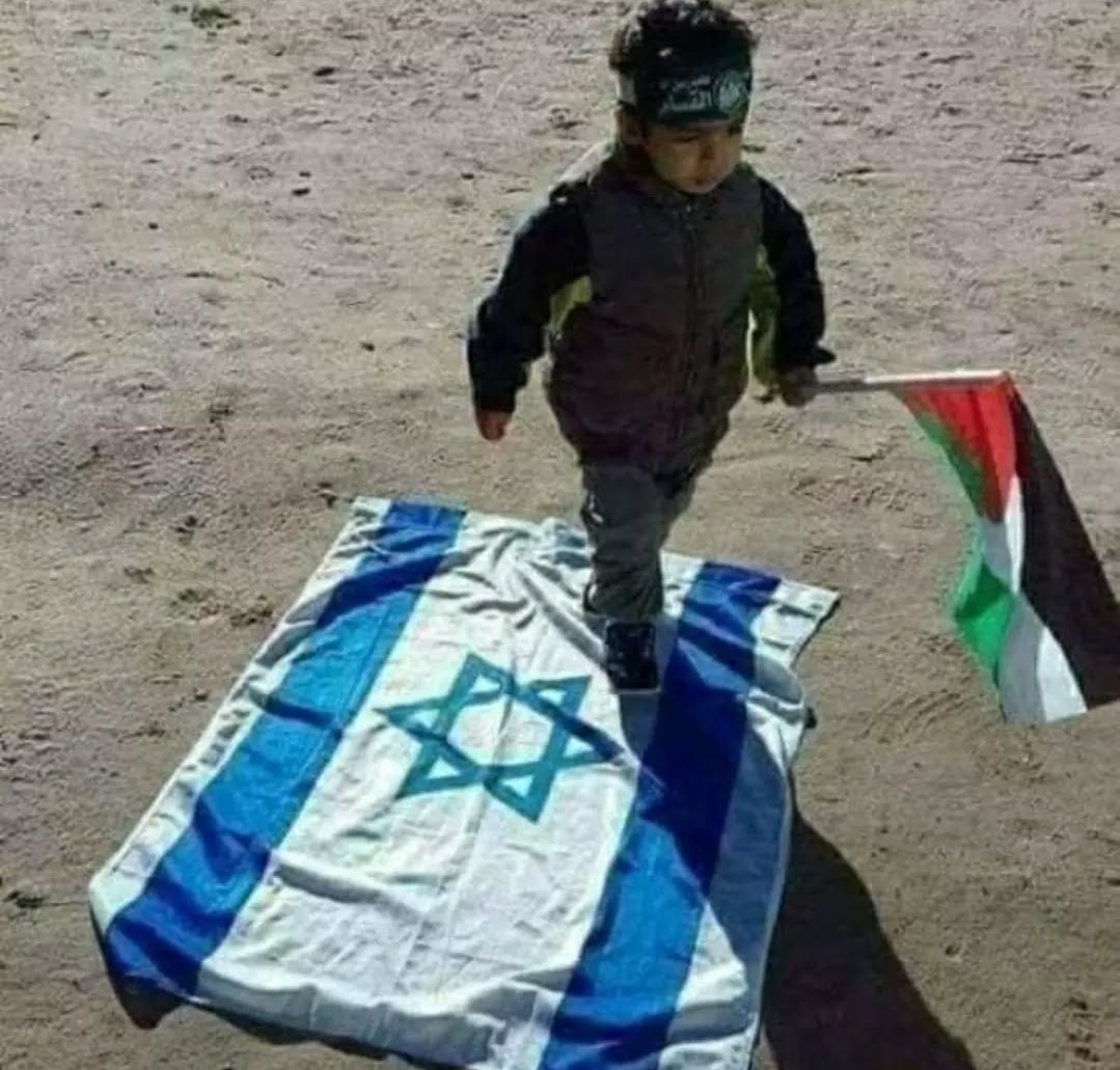 Yakındır sonsuz özgürlüğün. Yakındır ey Mirac'ın anahtarı.
Daha yürümeyi öğrenmeden ölmeyi öğrenen bebeklerin çocukların şehri Gazze'm...
#GazzeyeAcilYardım
<a href="/ihhinsaniyardim/">İHH</a>
<a href="/YYD_tr/">Yeryüzü Doktorları</a>
<a href="/Kizilay/">Türk Kızılay</a>
İrtibat için ulaşabileceğiniz hesaplar 
<a href="/VolkanOkcuoglu/">Volkan Okcu</a>
<a href="/Aycin_Kantoglu/">Ayçin Kantoğlu</a>
<a href="/DenizinMeskeni/">Denizin Meskeni</a>