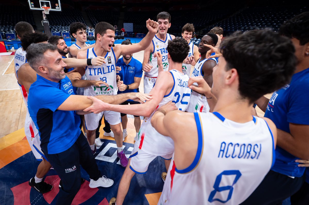Acco e Baio ai quarti di finale di EuroBasket U18 🔥

Leggi qui ➡ shorturl.at/RJc6L