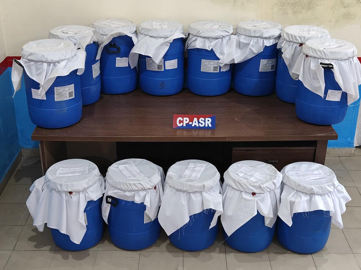 In a major Big Blow to illegal Pharma Opioid Supply Network, Amritsar Police Commissionerate unearths a Tramadol supply chain originating from a small recovery of 35 tabs in #Amritsar, leading up to a manufacturing unit in #Haridwar, #Uttrakhand.

Based on sequential disclosures
