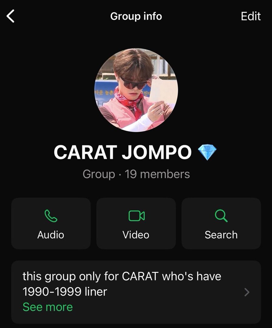 caratstalk's tweet image. [17s] hai caratdeul yang liner 1990-1999 ada yang mau join grup WA? reply aja ya nanti sender dm linknya ^^