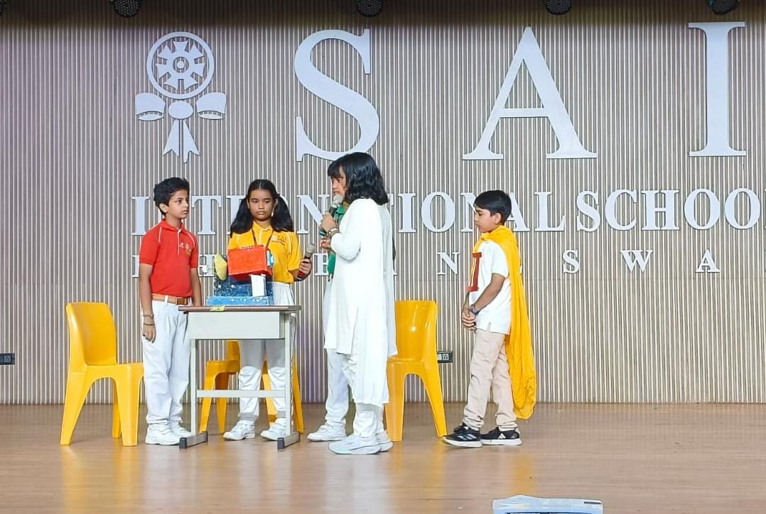 SAI_Edu_In's tweet image. The energy soared with a vibrant fusion dance performance that beautifully celebrated unity in diversity and our rich cultural heritage. 🌍🎶

#ClassAssembly #Habit5 #StudentVoices #EmpathyMatters #CreativeLearners