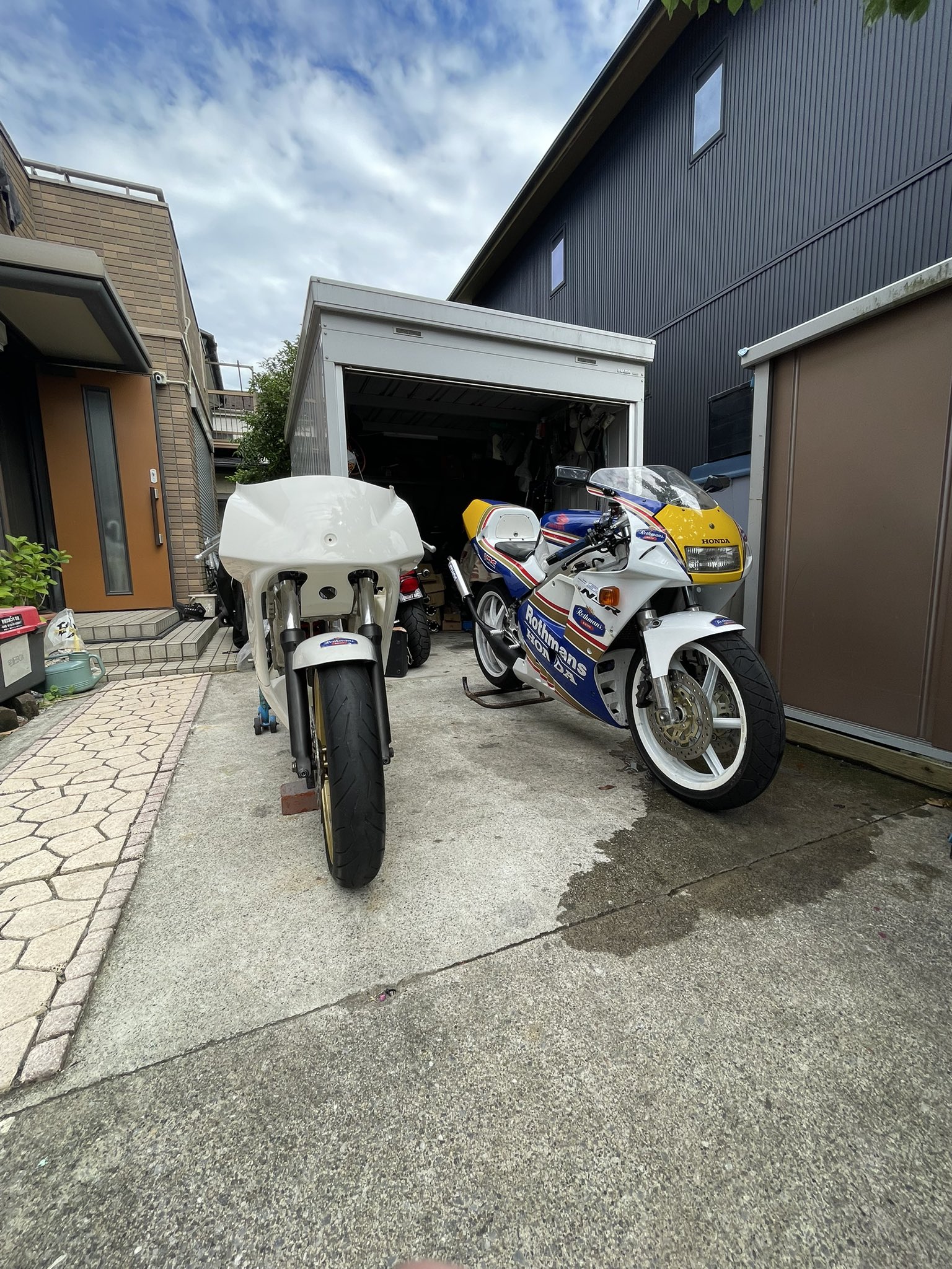 ともくん 決断】限定で発売されたKawasakiを買うと決めた男達【恩納村