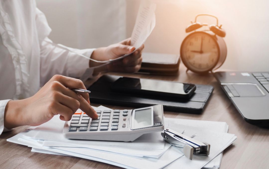 Has your business's taxable turnover hit £90,000? It's time to register for VAT! 📈 Let's navigate the registration process together and keep your business compliant. #VATReady
👉🏻1stcloudaccountants.co.uk