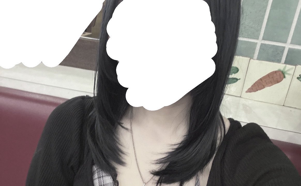 今の髪の長さコレなんだけどさーあ、短くするか迷うよ(°_°)
それかショートウルフに戻すか、、
ライブまでは伸ばしたい気持ちもある、どうしよう(°_°)