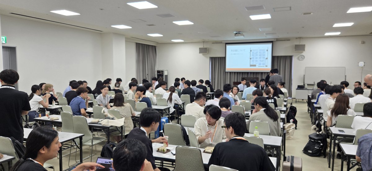 janogmeeting's tweet photo. 5Fで若者向けランチ企画絶賛開催中です！
その他、協賛ブースでスタンプを集めて景品と交換できる企画もありますのでぜひご参加ください！
#janog https://t.co/ennPb0sP3k