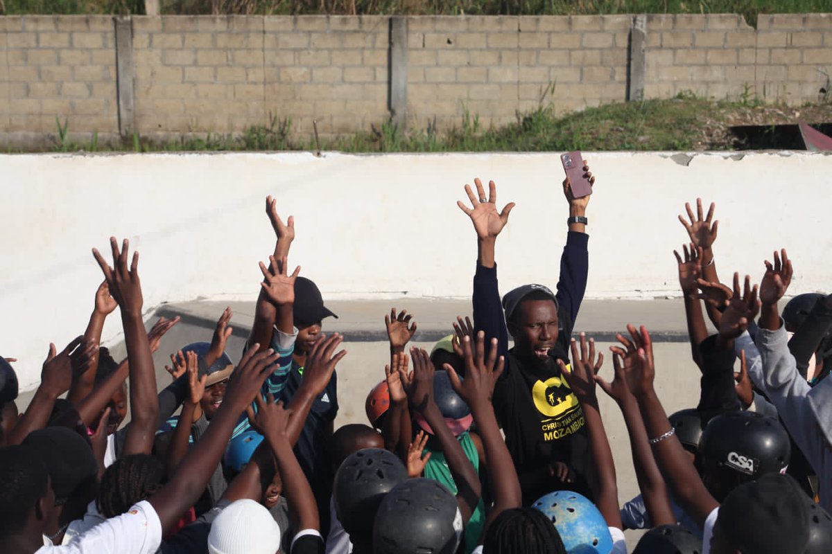 Maputo Skate e Educação tweet media