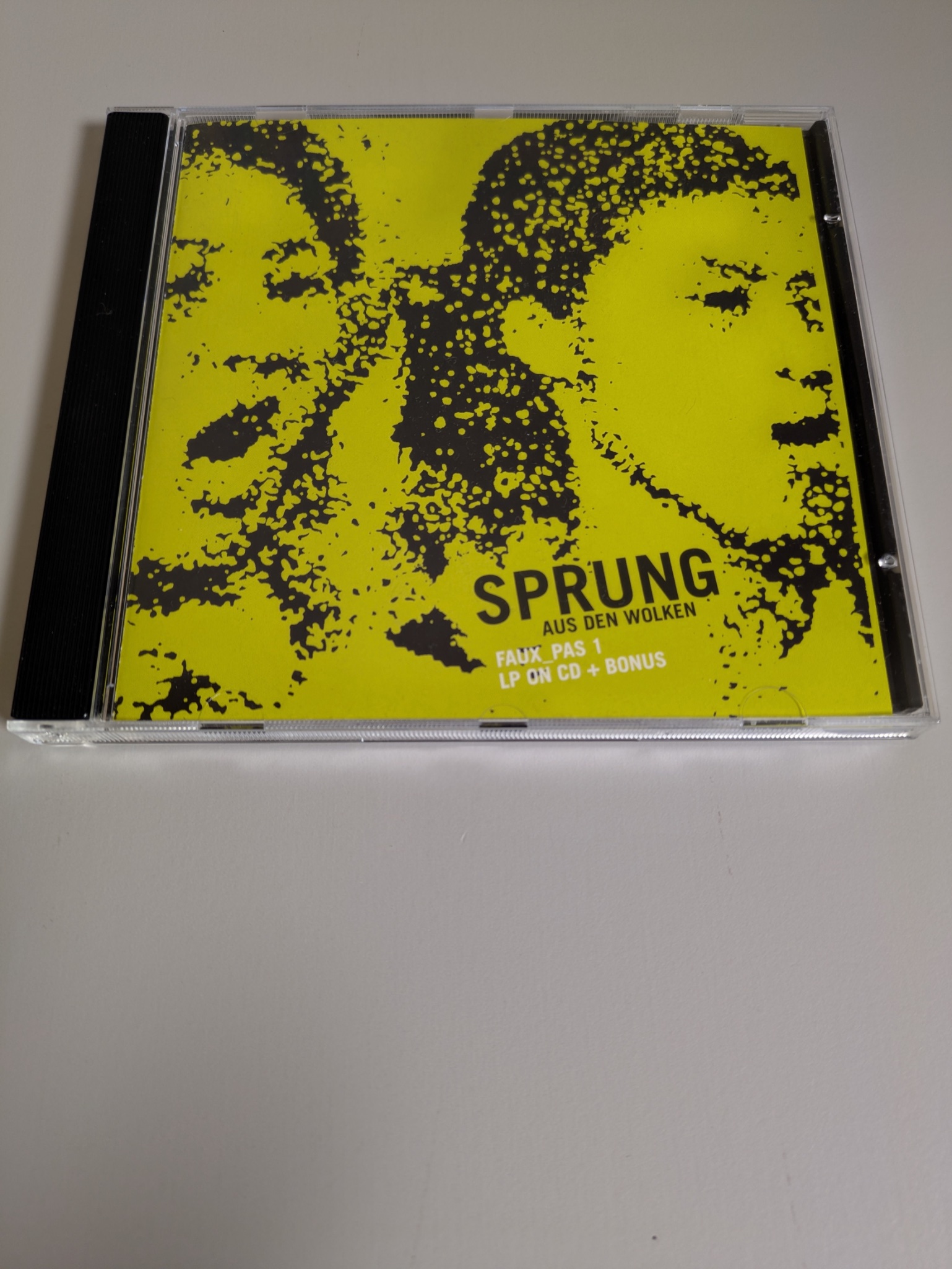 SPRUNG AUS DEN WOLKEN「HYPNOTISCHER KRACH Sprung Aus Den