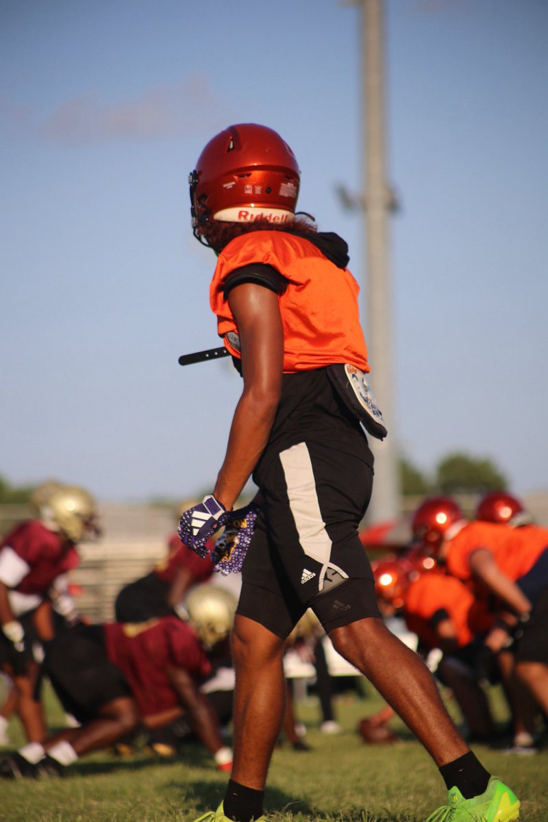 last fall camp tomorrow, lets work ! 
#STAYSOLID3