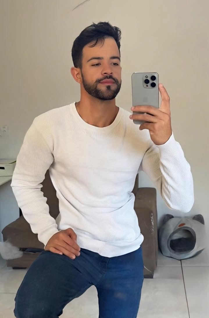 Falaram que com roupa não engaja.🥲
#chudai chudai
Wataa