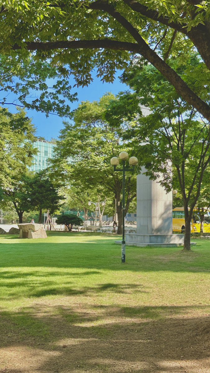 날이 너무나도 더워요..
다들 이븐하게 익지 않도록 조심하시구
여름 감기 조심하세요