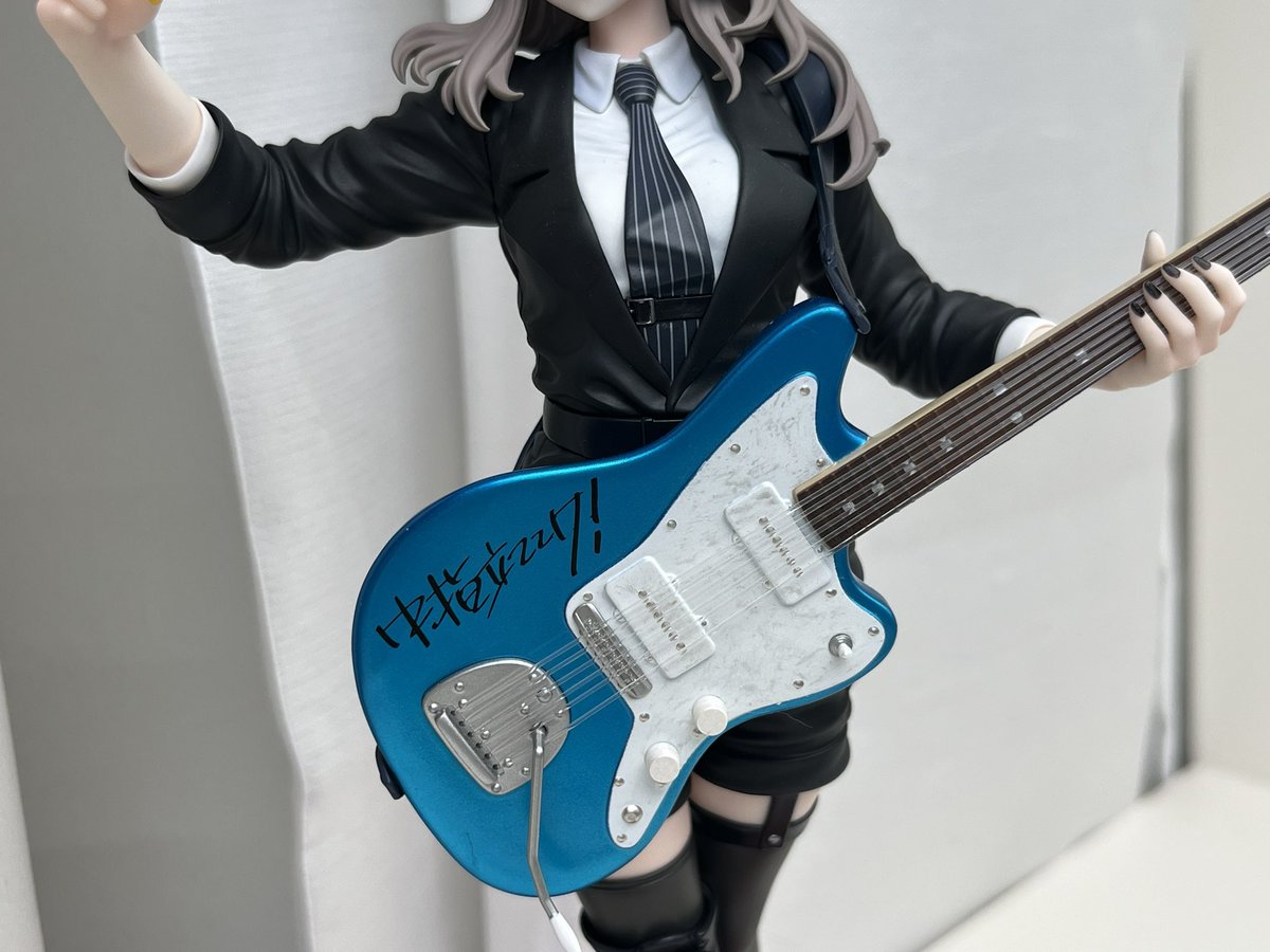 ガールズバンドクライ　トレカ　直筆サイン（桃香役夕莉さん） Momoka Kawaragi 🖕 🖕 #momokakawaragi #河原木桃香 #yuri #夕