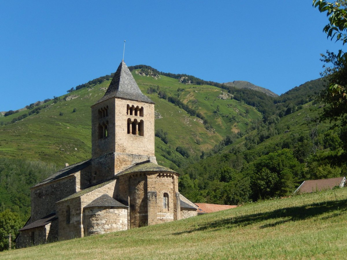Balade_Sympa's tweet photo. #BaladeSympa sur la route des corniches, près de Luzenac, en Ariège 🏃👍 #ariege #occitanie #MagnifiqueFrance https://t.co/94Yd1MhBMN