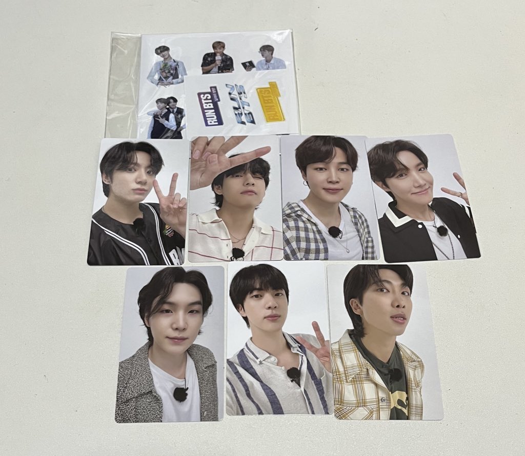 방탄 달려라방탄 풀리 특전 세트 양도합니다
BTS RUN POLY 

포카 7장 + 스티커세트 
(낱개 안팔아요)

open.kakao.com/o/sfZXewDf

#방탄팝업 #방탄굿즈 #방탄포카 #방탄양도 #방탄 #bts #btsgoods #bts #BTS12thAnniversary #btscapsules #BTSFESTA2025

#방탄포카 #방탄굿즈 #방탄양도 #달방