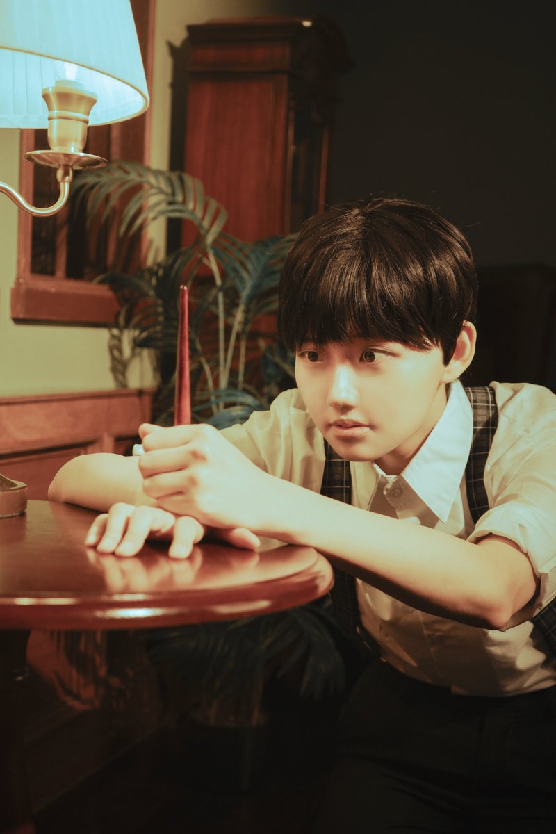 𝘔𝘜𝘚𝘐𝘊𝘈𝘓 𝘍𝘈𝘕𝘓𝘌𝘛𝘛𝘌𝘙 

정세훈

제발 날 봐요 내가 당신의 히카루에요
나 당신을 위해 내 마음조차 죽였어요

📸<a href="/La____sO/">라소🦊</a>