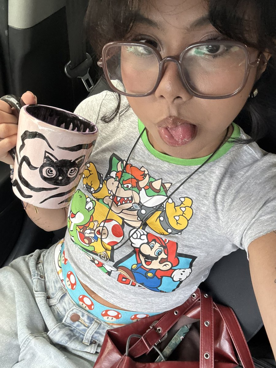 halfkoumorii's tweet image. i hate to post one of these but i need #moots &amp;lt;/3
#promotwt #moothunt 

࿔ tsuki.ᐟ 21 she/they

࿔games · gymrat · climbing 
࿔streamer · music luvr · letterboxd ♡ 

i need a reason to get on this damn app
#gymgirl #anitwt #fashiontwt #moothunting