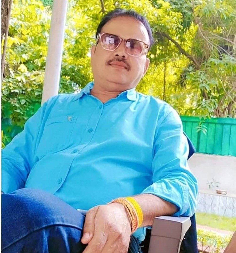 अनादि टीवी के पॉलिटिकल एडिटर, वरिष्ठ पत्रकार श्री मनोज वर्मा जी को जन्मदिन की अशेष शुभकामनाएं। 

माँ शारदा से आपके सफल,स्वस्थ, सुदीर्घ एवं सुयशपूर्ण जीवन की कामना है।