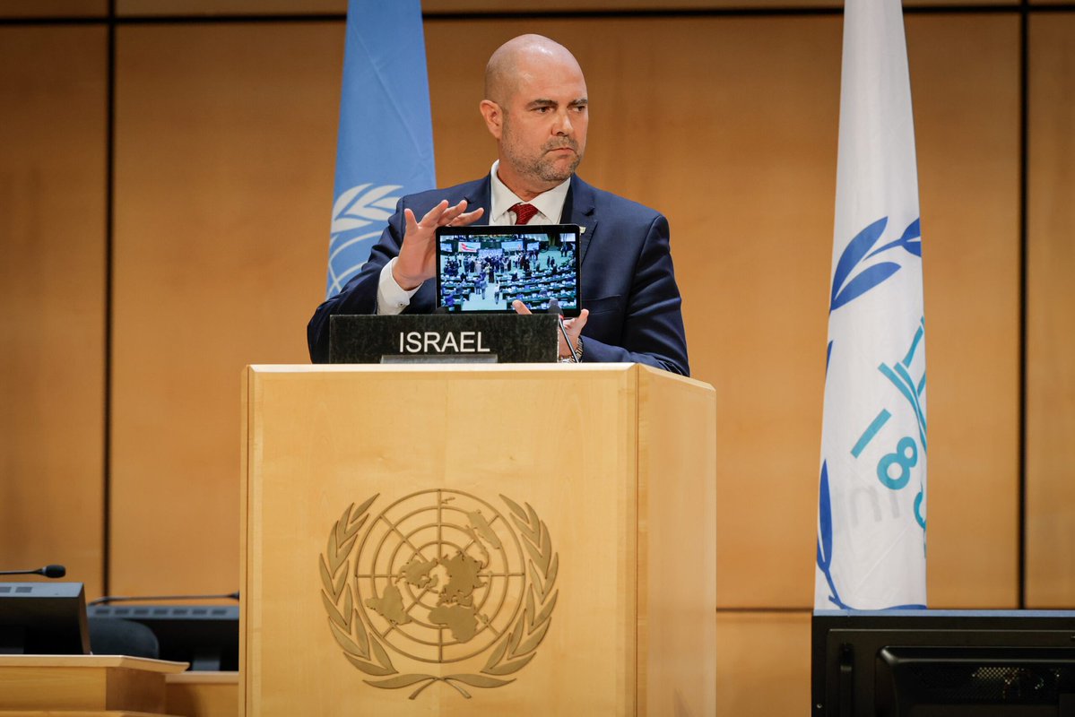 Amir Ohana, le président du parlement israelien : 
"Si vous voulez créer un Etat palestinien, établissez-le à Paris ou à Londres, qui ressemblent de plus en plus au Moyen-Orient."