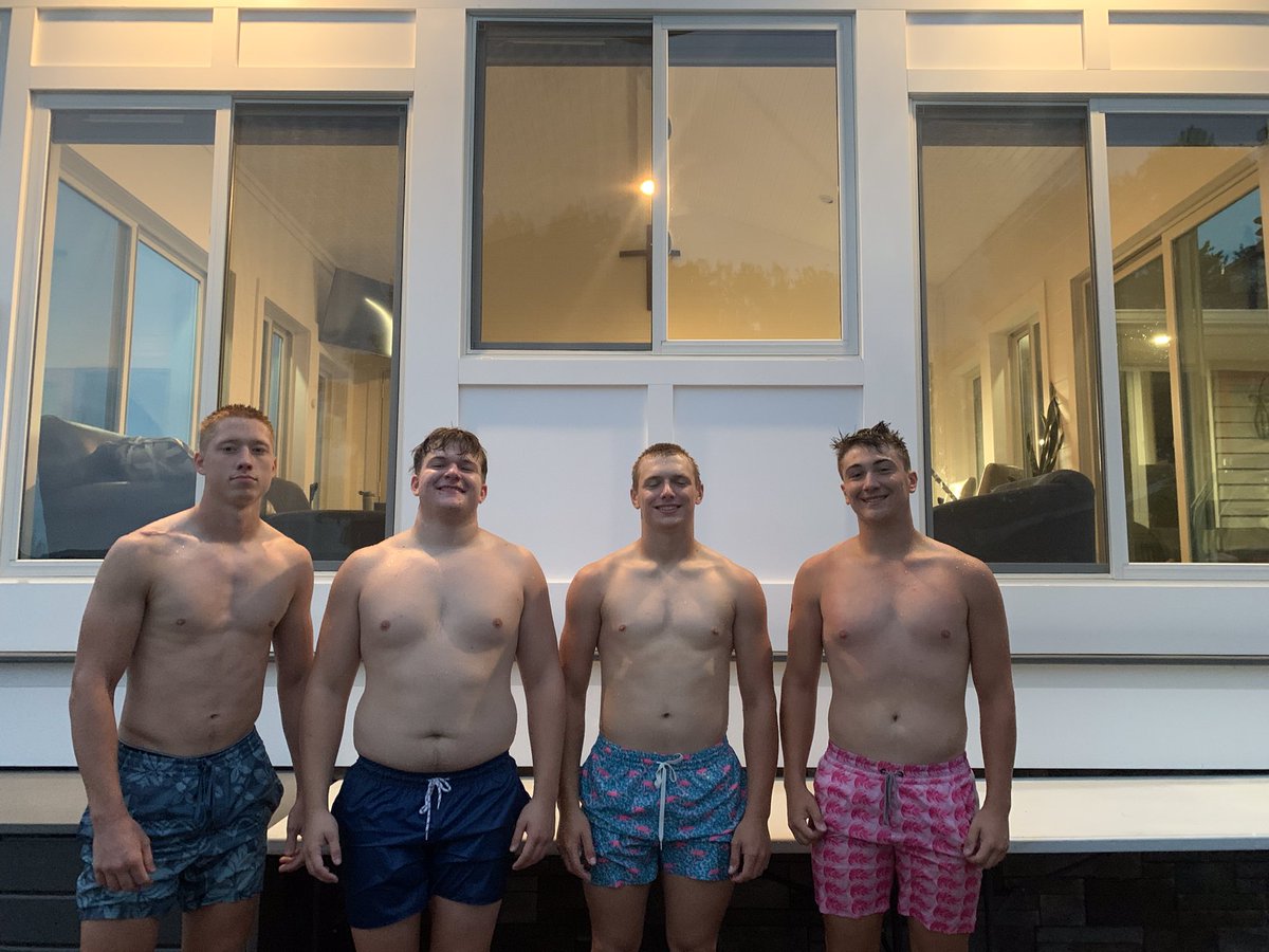 That is a wrap for the summer! So many great accomplishments in the weight room and on the field… Excited for the 2025 Blue Machine! Congrats to our captains, selected by their teammates! #BEABOUTIT