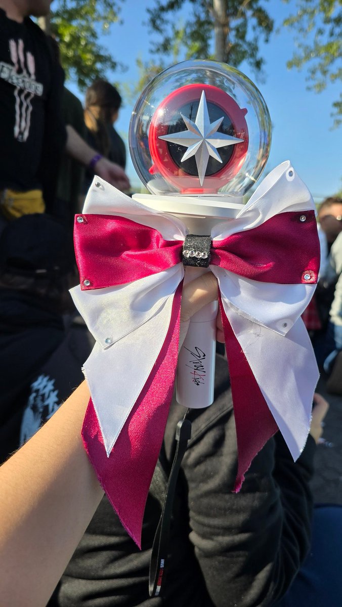 𝐞𝐧 𝐡𝐢𝐚𝐭𝐮𝐬 tweet media