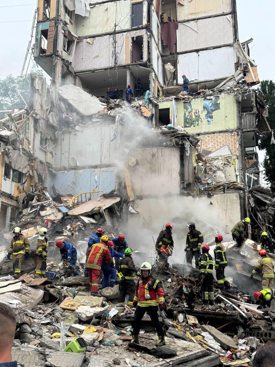 After they attacked Kyiv with drones and missiles, russian terrorists are now known to have killed six people, including a six-year-old child. Last reports are of 52 people injured, among them nine children.