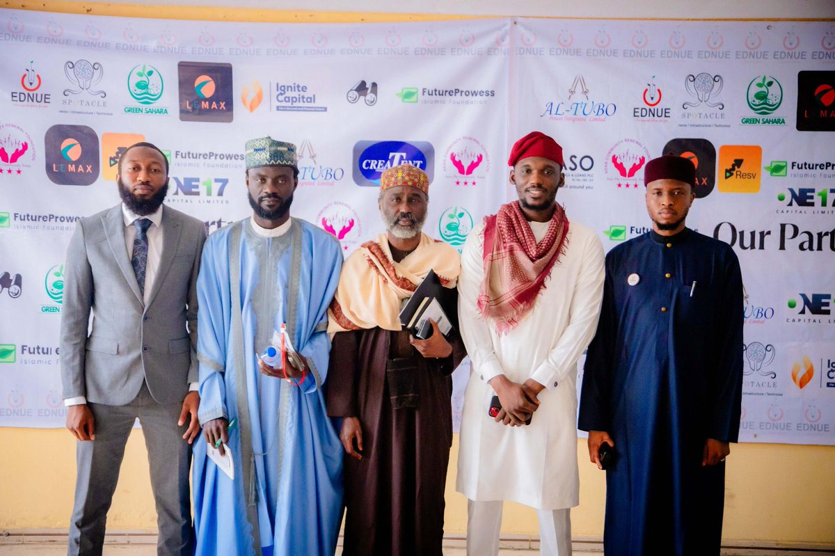 Chief Media (@rayyan_tukur) on Twitter photo <a href="/alouibrahim92/">servant of Allah</a> is a man with extensive experience and knowledge, especially on issues surrounding insecurity and education. - <a href="/Belshagy/">Bello Shagari</a> 🙏 <a href="/alouibrahim92/">servant of Allah</a> is a man with extensive experience and knowledge, especially on issues surrounding insecurity and education. - <a href="/Belshagy/">Bello Shagari</a> 🙏