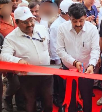 Sattar Khan (@sattar_kha71424) on Twitter photo How did CEO Kalyankar started ‘Abhay Yojana’ camp in gilbert hill without any planning?
Where is the plan?
Who’s working on it?
How will it work?
Why is everything hidden?
If the developer’s intent is clean, why the secrecy? <a href="/CMOMaharashtra/">CMO Maharashtra</a>
<a href="/iambadasdanve/">Ambadas Danve</a>
<a href="/VarshaEGaikwad/">Prof. Varsha Eknath Gaikwad</a> <a href="/ANI/">ANI</a> How did CEO Kalyankar started ‘Abhay Yojana’ camp in gilbert hill without any planning?
Where is the plan?
Who’s working on it?
How will it work?
Why is everything hidden?
If the developer’s intent is clean, why the secrecy? <a href="/CMOMaharashtra/">CMO Maharashtra</a>
<a href="/iambadasdanve/">Ambadas Danve</a>
<a href="/VarshaEGaikwad/">Prof. Varsha Eknath Gaikwad</a> <a href="/ANI/">ANI</a>