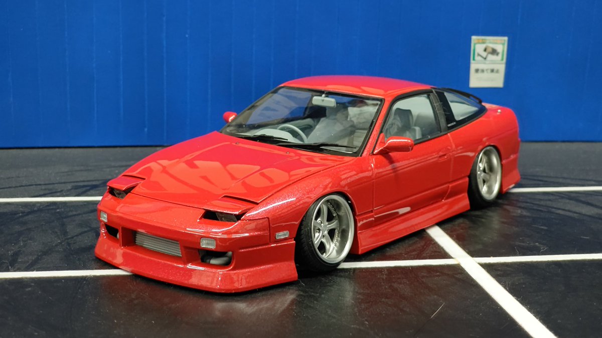 同じく今年12月登場予定のチューンドカーNo.99はBNスポーツフルエアロ