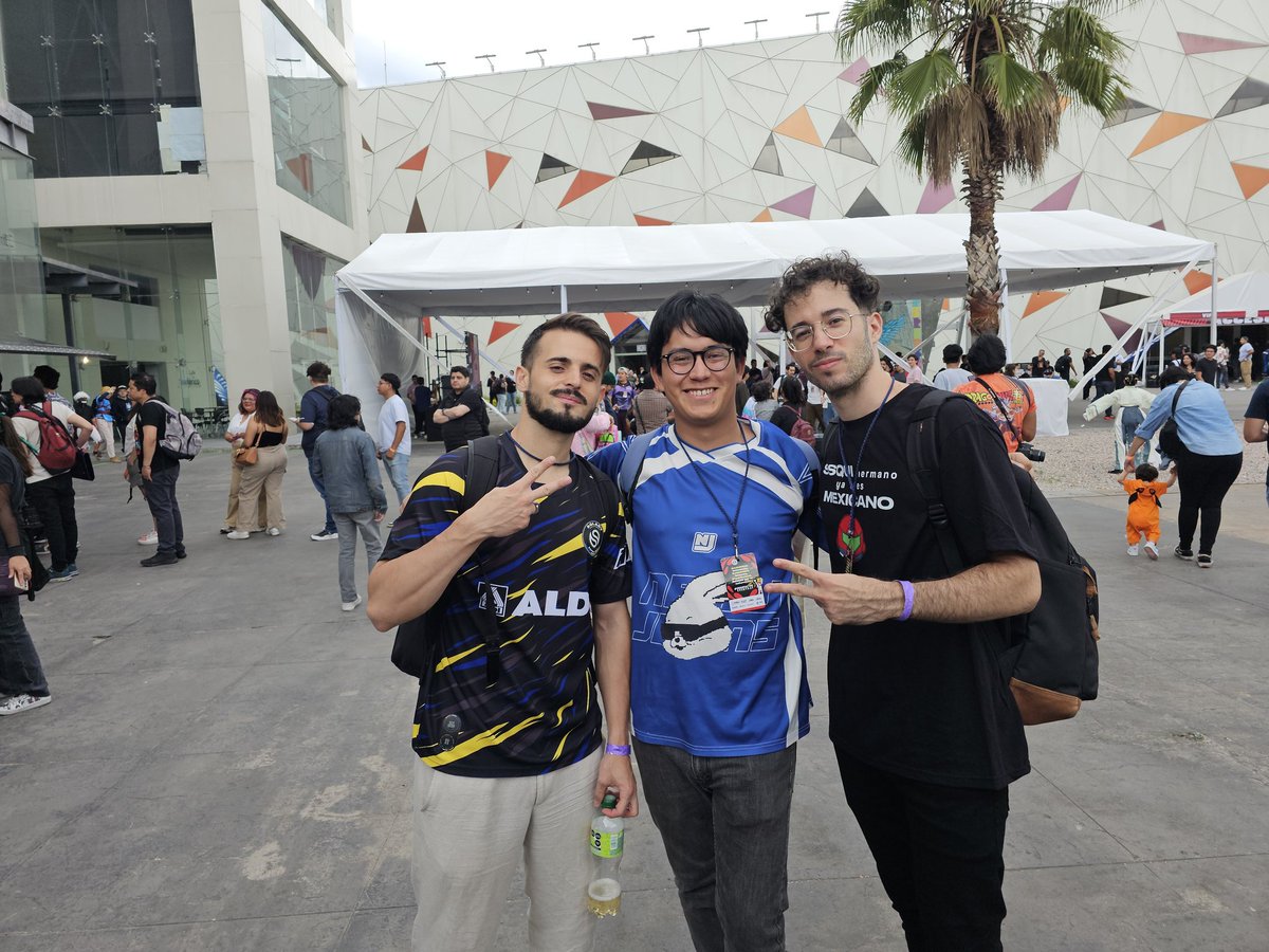 CD | TS|Maki◥θ┴θ◤ tweet media