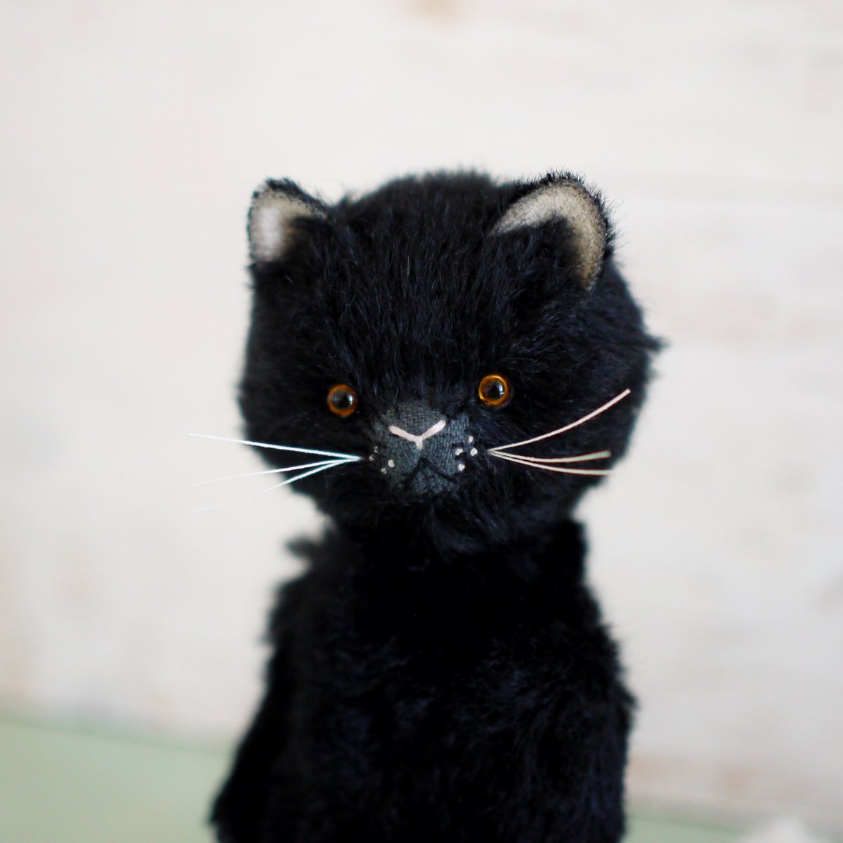 黒猫 BROWNIE_32_1024x.png?v=1736231566
