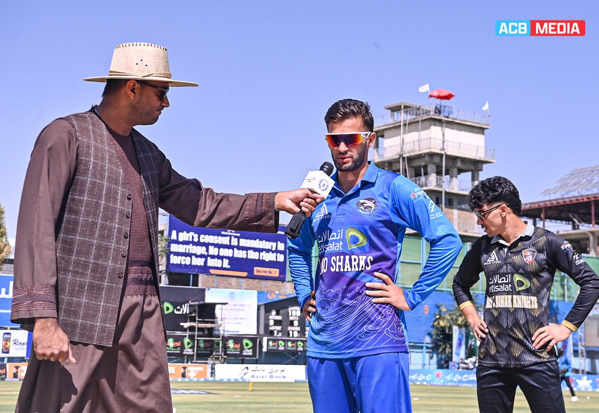 🚨 TOSS ALERT! 🚨

The Amo Sharks have won the toss and opted to bowl first against the Mis-e-Ainak Knights in the Grand Finale of the 10th edition of the Etisalat Shpageeza Cricket League 2025, powered by XBull. 👏

#Shpageeza | #SCLX | #XBull | #Etisalat | #MAKvAS