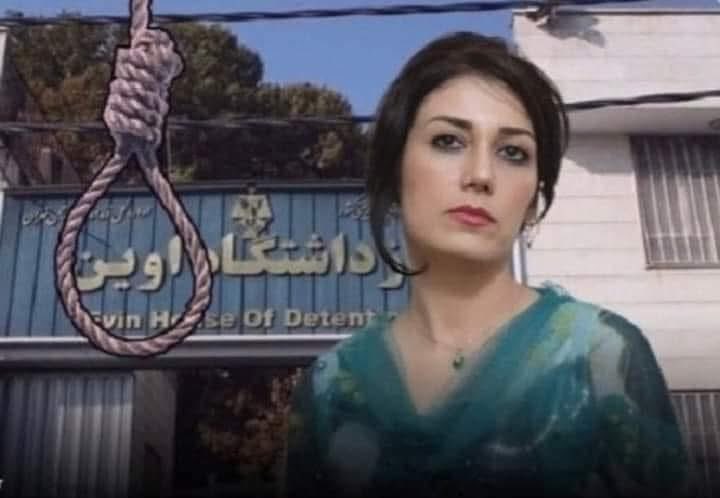 İRAN, iddam cumhuriyeti Muhalif Kürd kadın
Paxşan #Ezizi ye idam cezası verdi.
Ezizi, biz idamdan değil, onursuz yaşamaktan korkarız dedi.
Yayalım, paylaşım, tepkimizi gösterelim arkadaşlar,Ezizi #idam edilmesin..