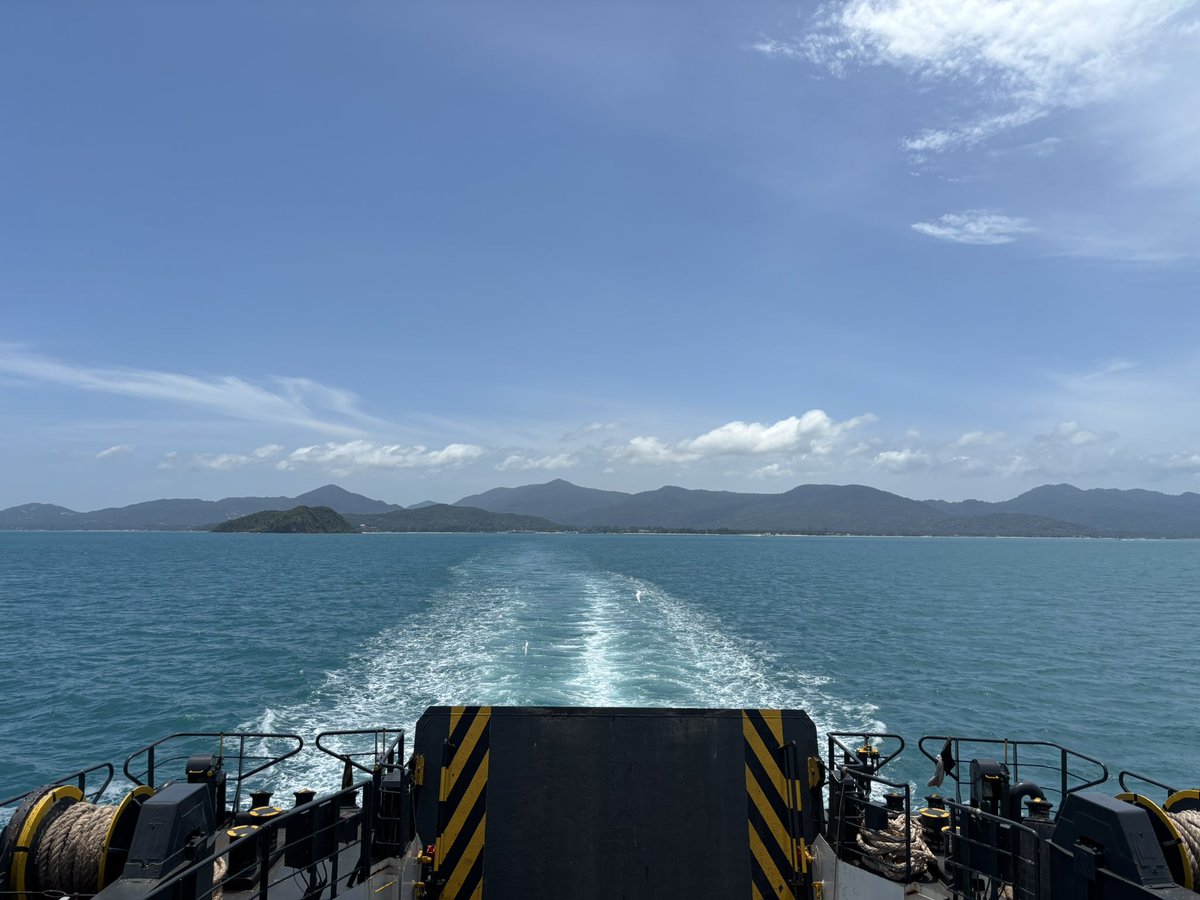 นอพอหนีเที่ยวเกาะเสร็จละครับพีเพิล