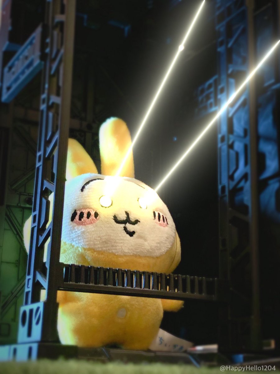 良いなぁ…
うさぎの目が光るキーホルダー。

#ちいかわ