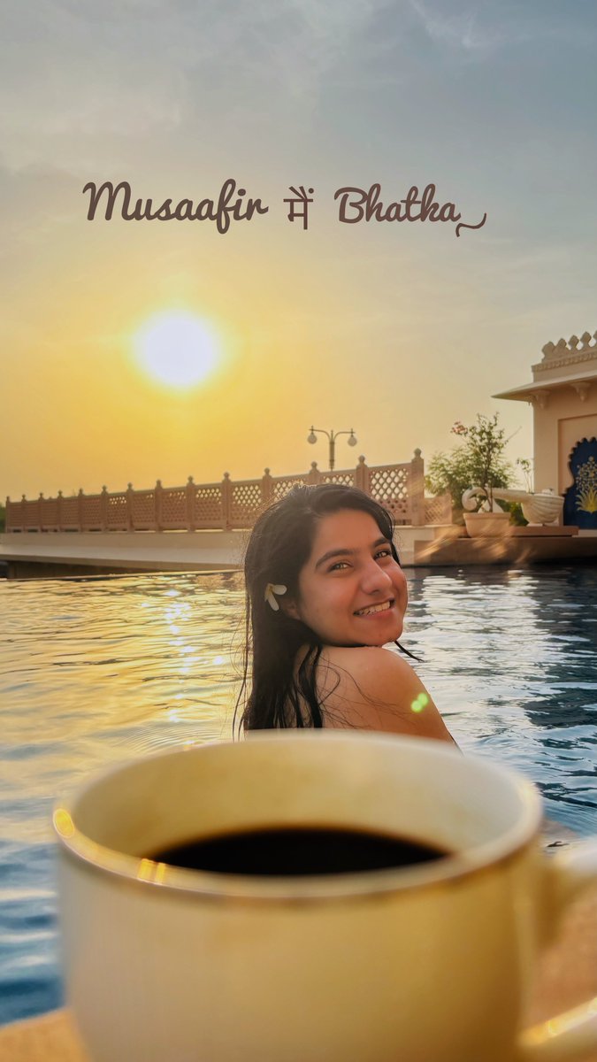 TravelRahee's tweet photo. 🩵 Which one are you saving? The vibe or the view?

Day 10/120 🌿
छोटे पल, बड़ी तस्वीरें।
Sunset dips, warm sips ☕, and a sky full of feelings—kabhi musaafir ban ke bhatakte hain, aur kabhi kisi ke basere mein thahar jaate hain... 🌸💛

#travelrahee #sunsetvibes #poolsideescape https://t.co/0ejiuyYNA6