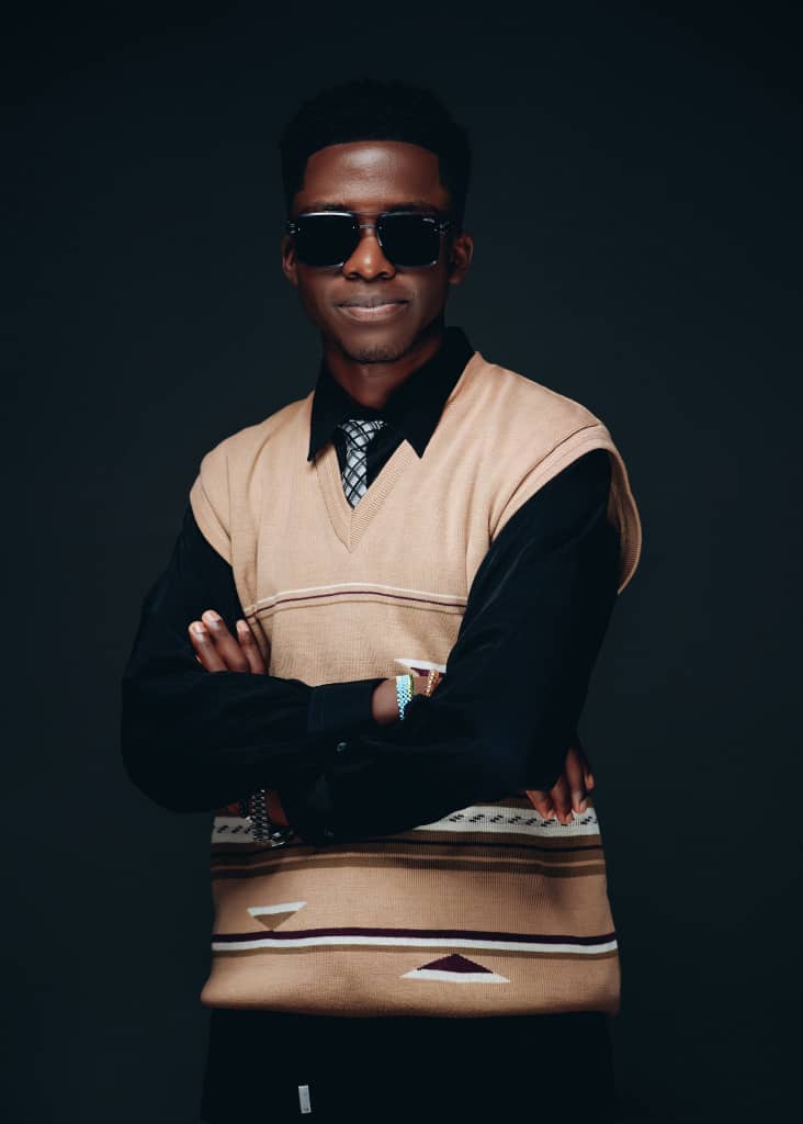 Happy birthday Uganda's number one photographer <a href="/Imranshots_/">IMRAN OFFICIAL 📸</a>  and more years of blessings and success for sure <a href="/w_tweeps/">Western Tweeps</a>  we are proud of you 🙏🙏🙏🙏