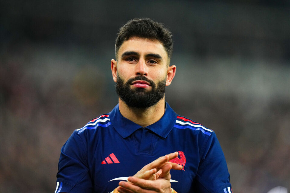 Pensée aujourd'hui pour l'arrière international de l'UBB Romain Buros qui fête ses 28 ans 🎂 
Joyeux anniversaire Romain 😉
#Rugby #UBB #Top14 #XVdeFrance