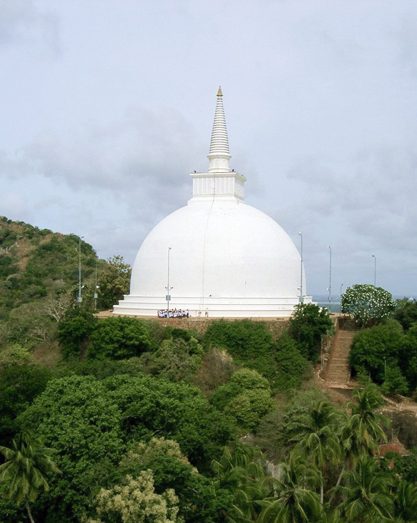 BDG feature: Sri Lankan Buddhism’s Rich Heritage of Pāli Commentaries and Theravāda Traditions

🔗 Read more at BDG: tinyurl.com/n3y7rn7e

#Buddhism #Theravada #SriLanka #Pali #BuddhistTexts #BuddhistHistory #PaliCanon #Sutta