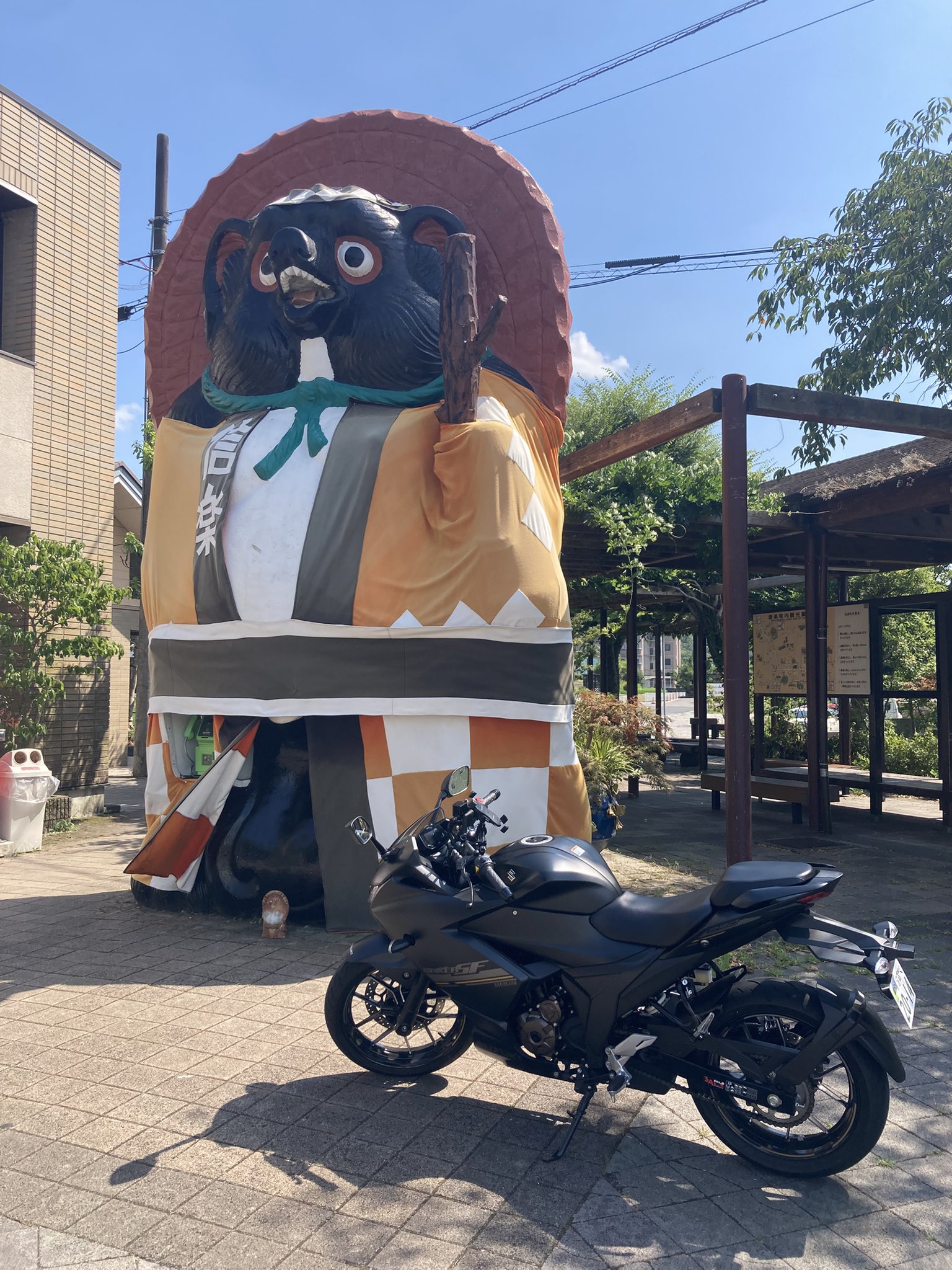 わらみ Amazon.co.jp: ドレミコレクション フォークカバーエンブレム