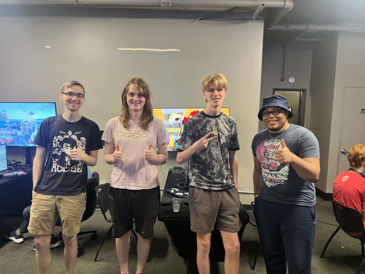 The debut of Rivals 2 bracket at Lynnwood Bowl and Skate's Ultimate tournament, Split Neutral!!!
We'll be back again next Wednesday and try and make this our staple Rivals 2 weekly! 🔥
Congrats to:
🥇 <a href="/CorncycleBuh/">Corncycle</a> 
🥈 <a href="/HomelessKP_/">HKP</a> 
🥉 <a href="/mayapnw/">maya</a> 
🏅 <a href="/kaplroa/">kapl</a>
