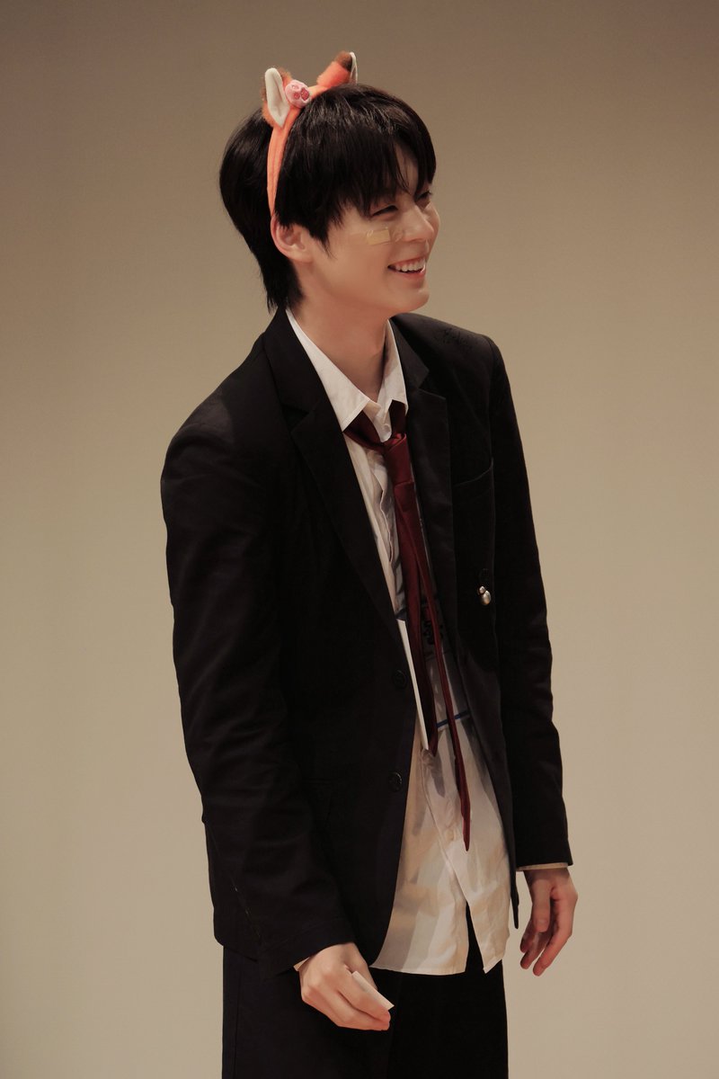 250727
^ ^
#홍 #HONG #파우 #POW