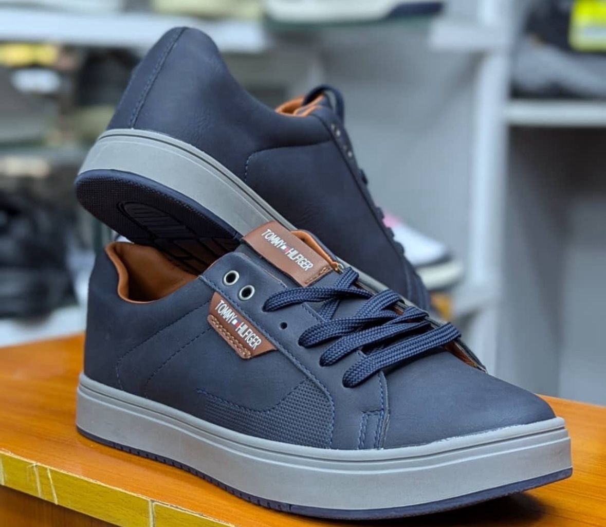 Naomba Repost🙏

#VIATU BORA🛍️🛍️

✅Size 40/41/42/43/44/45

✅Bei  85,000/=

Wa.me/+255623346245

📍Kariakoo