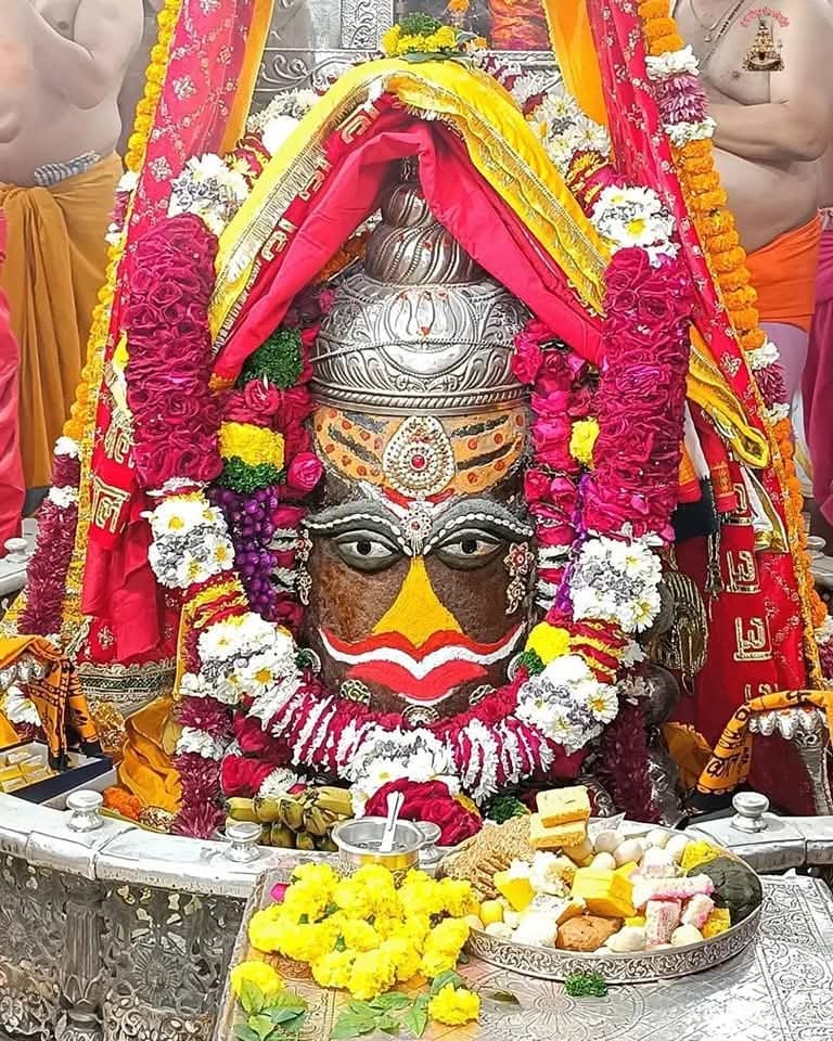 singh🌿🍁🌺 (@abs20762910) on Twitter photo <a href="/Trendswithsoni/">Soni Mishra🇮🇳</a> 🙏🌹 *जय श्री महाकाल*🌹🙏
🔱 जय बाबा महाकाल हम सभी भक्त जनों की रक्षा करें और कृपा करें जय बाबा महाकाल! 🙏😇🕉️❤️🕉️😇🙏*🔱 <a href="/Trendswithsoni/">Soni Mishra🇮🇳</a> 🙏🌹 *जय श्री महाकाल*🌹🙏
🔱 जय बाबा महाकाल हम सभी भक्त जनों की रक्षा करें और कृपा करें जय बाबा महाकाल! 🙏😇🕉️❤️🕉️😇🙏*🔱
