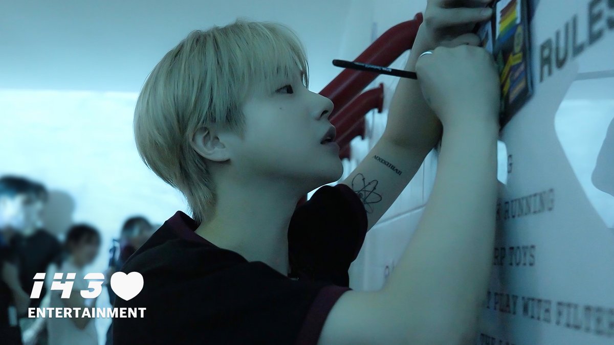 [🎥]

JAY 김진환 - 스포주의 🚫 우당탕탕 OBEY 진환이 구출 대작전 👿👿

🔗youtu.be/yg8DmJdrsIw

#김진환 #JAY 
#아이콘 #アイコン #iKON
#JAY_207 #리얼월드 #리얼월드성수 #RoomXXX
<a href="/Realworld_to/">리얼월드</a>