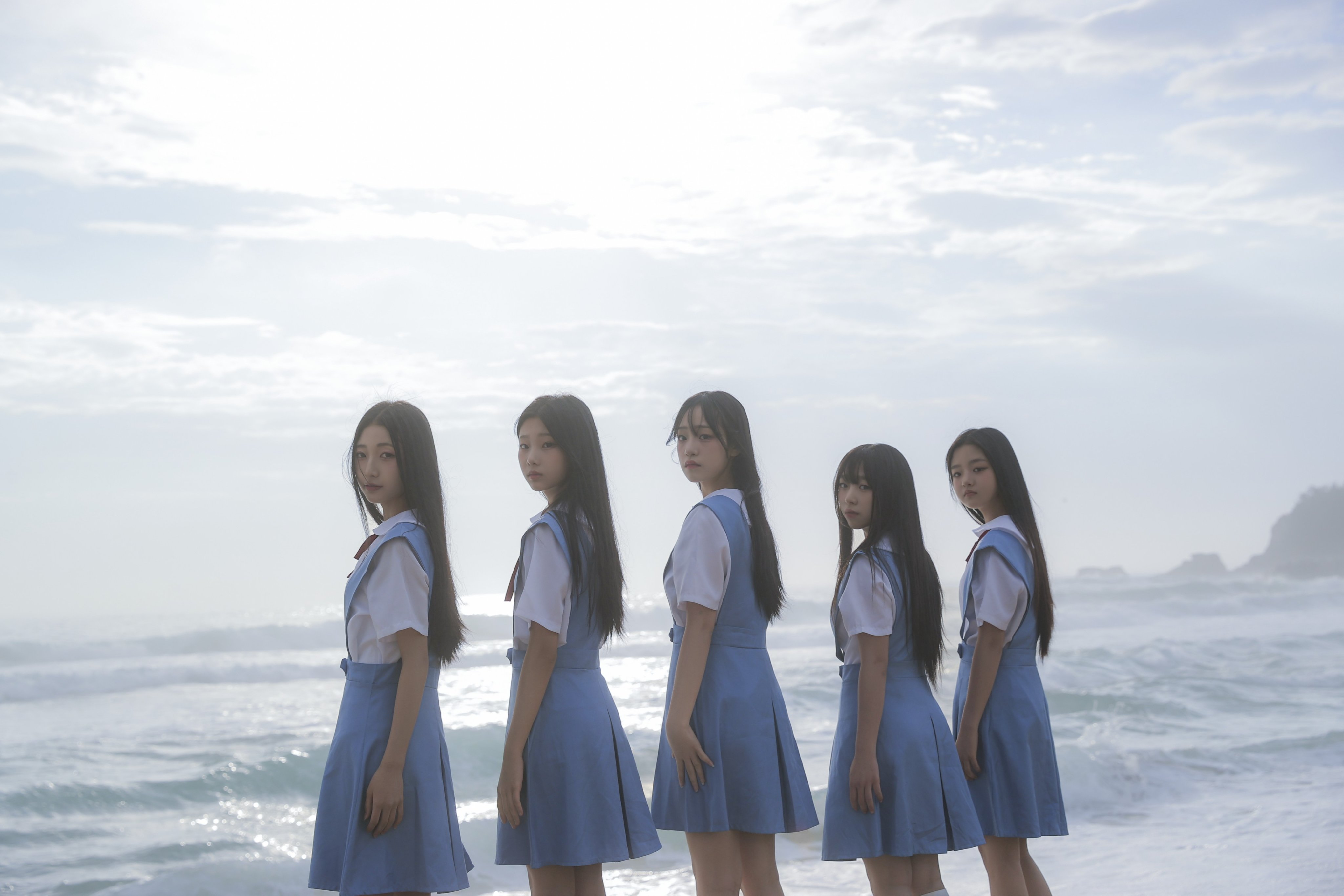 GxKo6p2aAAAt-rG?format=jpg&name=4096x4096