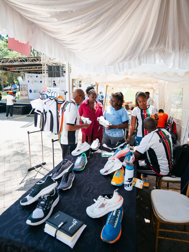 Two things we know: shoes, and how to have a good time. Thanks to those who joined us for the USIU half-marathon and NCHI Charity Run! Before we end the month, enjoy 20% off on our website: endasportswear.com