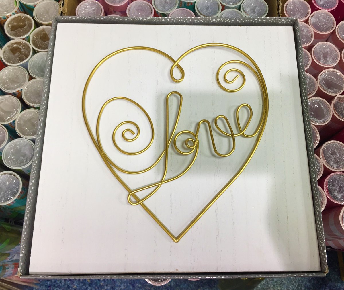 Jilly_Pepper's tweet photo. Entrepreneurs - Love your business but not your branding? 💔 I'll create BRIGHT IDEAS for a new logo, business cards, flyers, pull-up banners, brochures, website &amp; more so you fall in love with your business again😍#branding #rebrand #smallbusiness #entrepreneur #EarlyBiz https://t.co/Ec4MQw0FVy