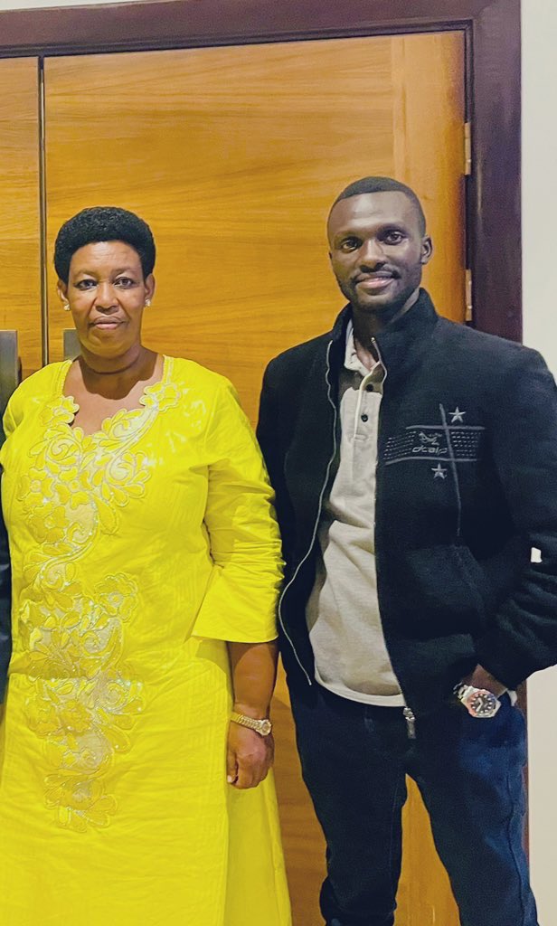 GadKanyesigye🇺🇬ThePatriot (@gadkans) on Twitter photo Wagambagye munonga,
Yebare kuhumuriza abantu ba Kiruhura,
Yebare kwerwanaho,
Twiine amatsiko omuri <a href="/NRMOnline/">NRM Party</a> kukora ekihikire,
Twine amatsiko omuri <a href="/KagutaMuseveni/">Yoweri K Museveni</a> nkachairman wekibiina kurwanisa impunity/Akajogano kaabo abatungire sente juba(Primitive accumulation of wealth) Wagambagye munonga,
Yebare kuhumuriza abantu ba Kiruhura,
Yebare kwerwanaho,
Twiine amatsiko omuri <a href="/NRMOnline/">NRM Party</a> kukora ekihikire,
Twine amatsiko omuri <a href="/KagutaMuseveni/">Yoweri K Museveni</a> nkachairman wekibiina kurwanisa impunity/Akajogano kaabo abatungire sente juba(Primitive accumulation of wealth)